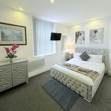 Large Luxury Apartment Blackpool Exterior photo